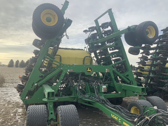 2022 John Deere N540C Air Seeder