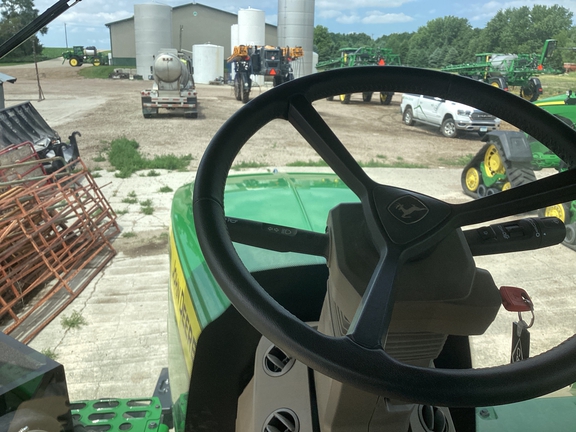 2024 John Deere 9R 440 Tractor 4WD