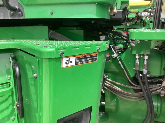 2024 John Deere 9R 440 Tractor 4WD