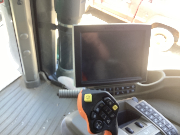 2024 John Deere 800R Sprayer/High Clearance