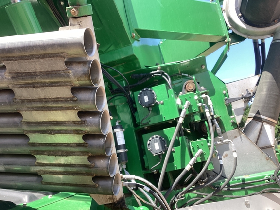 2024 John Deere 800R Sprayer/High Clearance