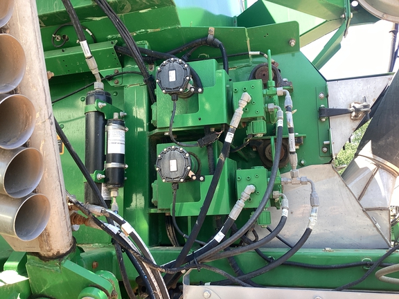 2024 John Deere 800R Sprayer/High Clearance