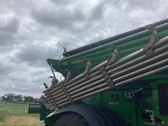 2024 John Deere 800R Sprayer/High Clearance