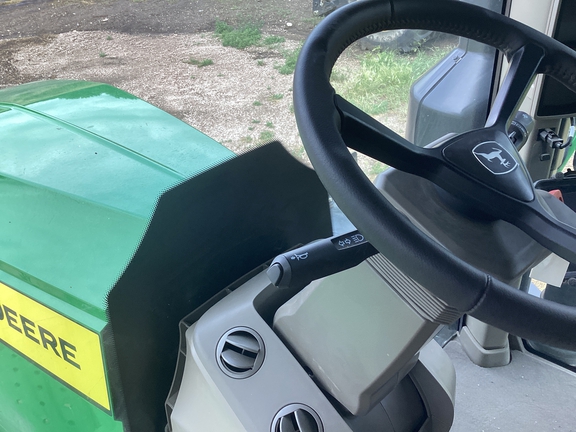 2024 John Deere 800R Sprayer/High Clearance