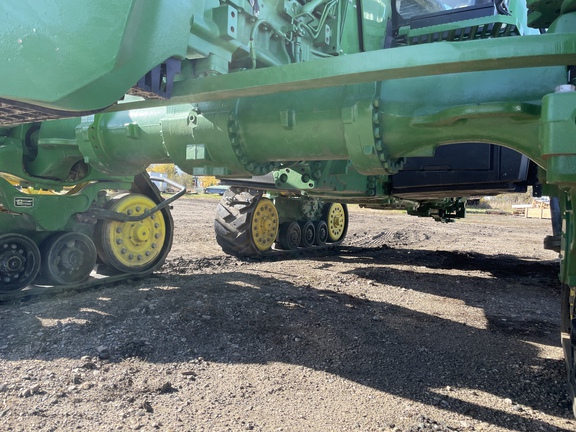 2024 John Deere 8RX 410 Tractor Rubber Track