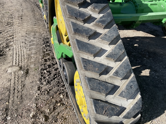 2024 John Deere 8RX 410 Tractor Rubber Track