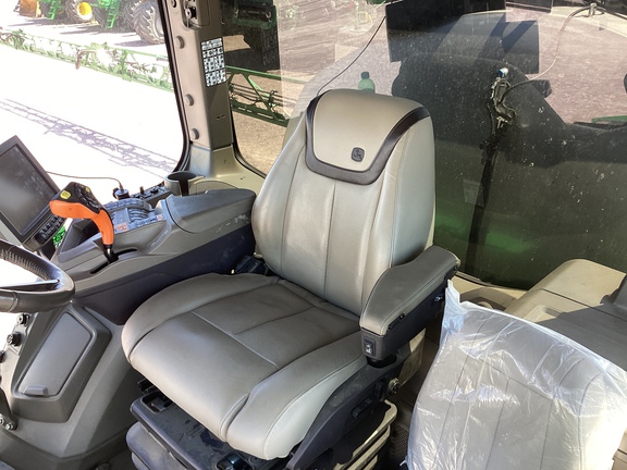 2022 John Deere 412R Sprayer/High Clearance