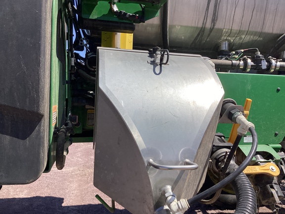 2022 John Deere 412R Sprayer/High Clearance