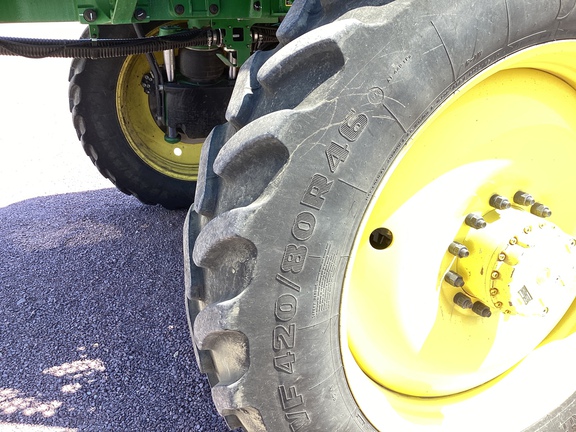 2022 John Deere 412R Sprayer/High Clearance