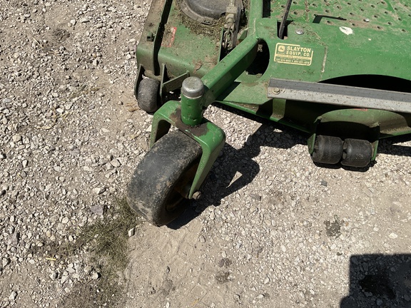 2007 John Deere 757 Mower/Zero Turn