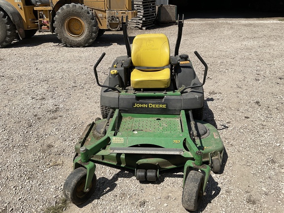 2007 John Deere 757 Mower/Zero Turn