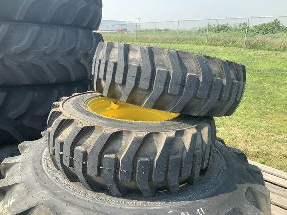 2024 John Deere 4044R Tractor Compact