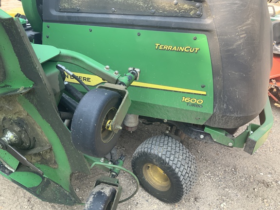 2023 John Deere 1600 Series III Mower/Front Deck