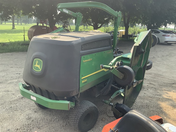 2023 John Deere 1600 Series III Mower/Front Deck
