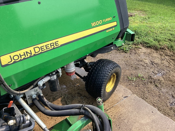 2020 John Deere 1600 Mower/Front Deck