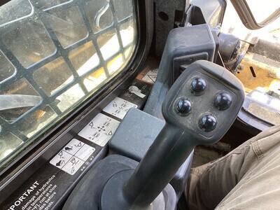 2023 John Deere 325G Compact Track Loader