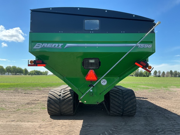 2023 Brent 1596 Grain Cart