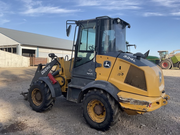 2021 John Deere 324L Compact Utility Loader