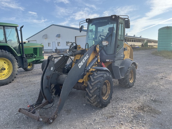 2021 John Deere 324L Compact Utility Loader