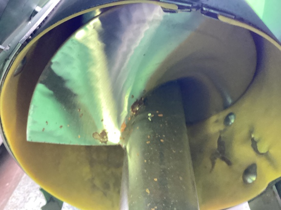 2001 John Deere 9650 STS Combine