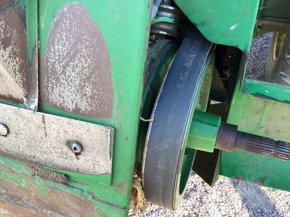 2001 John Deere 9650 STS Combine