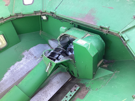 2001 John Deere 9650 STS Combine