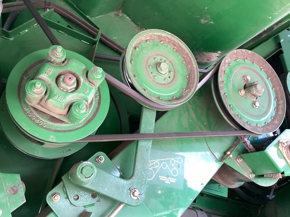 2001 John Deere 9650 STS Combine