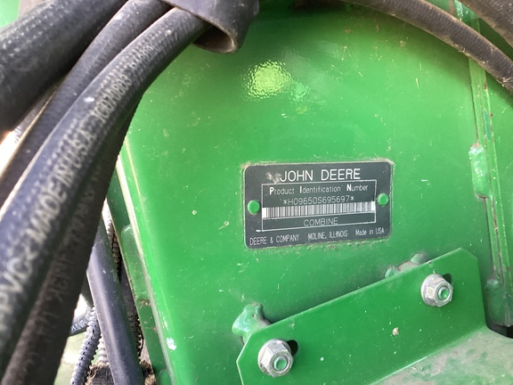 2001 John Deere 9650 STS Combine