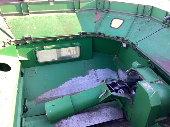 2001 John Deere 9650 STS Combine