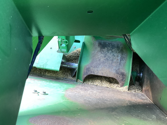 2001 John Deere 9650 STS Combine