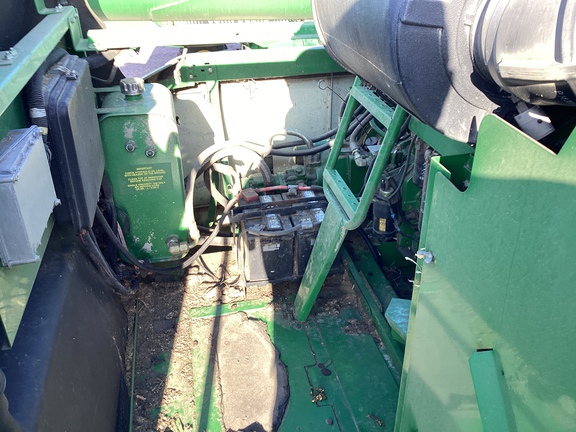 2001 John Deere 9650 STS Combine