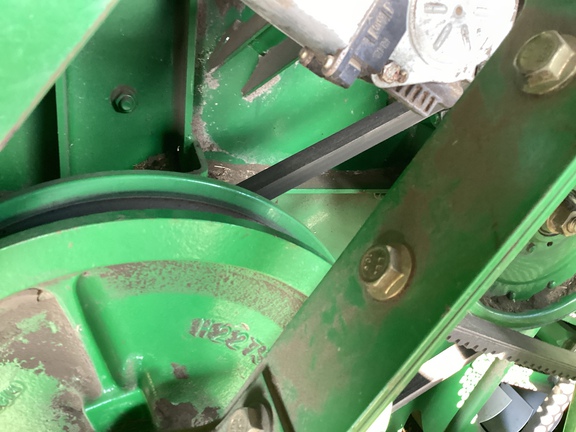 2001 John Deere 9650 STS Combine