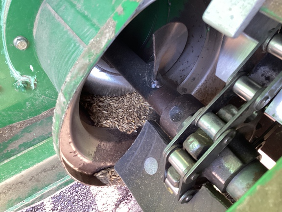 2001 John Deere 9650 STS Combine