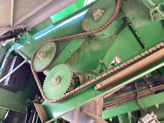 2001 John Deere 9650 STS Combine