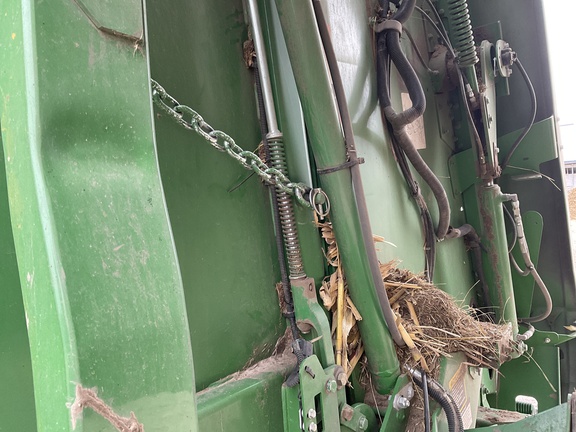 2017 John Deere 569 Premium Baler/Round