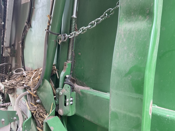 2017 John Deere 569 Premium Baler/Round