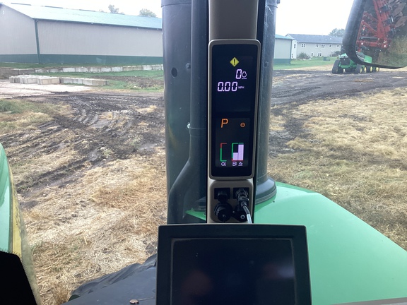 2017 John Deere 9620RX Tractor Rubber Track