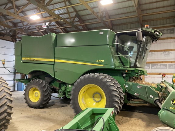 2019 John Deere S770 Combine