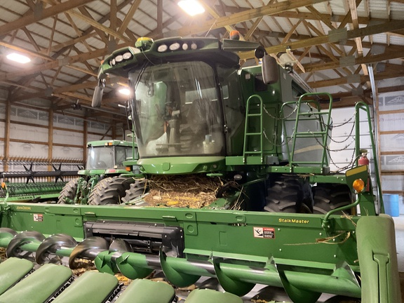 2019 John Deere S770 Combine