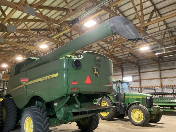 2019 John Deere S770 Combine