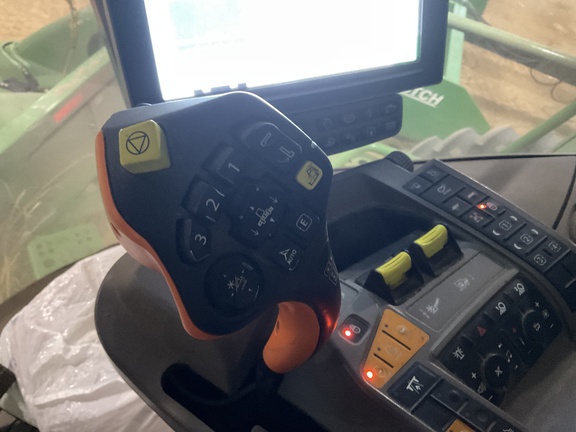 2019 John Deere S770 Combine