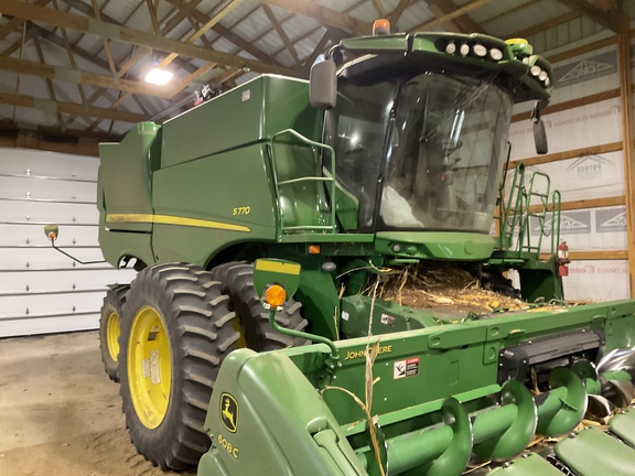 2019 John Deere S770 Combine