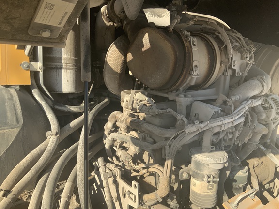 2019 John Deere 344L Compact Utility Loader