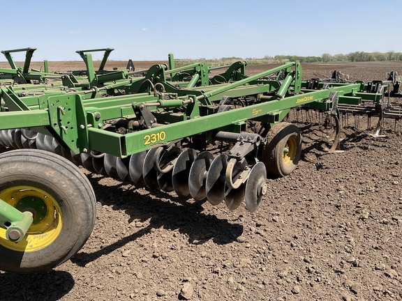 2014 John Deere 2310 Mulch Finisher
