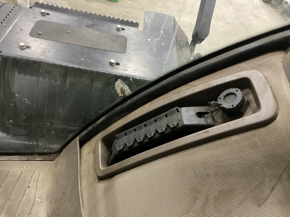 2013 John Deere 9460R Tractor 4WD