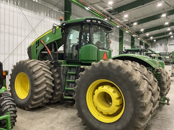 2013 John Deere 9460R Tractor 4WD