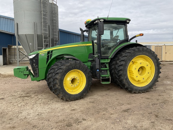 2019 John Deere 8400R Tractor