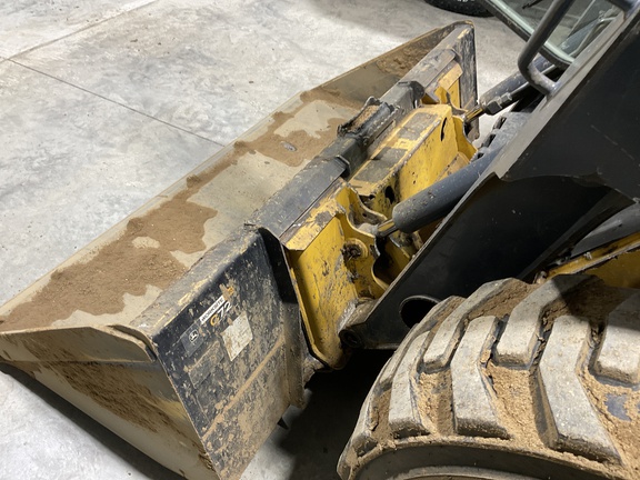 2010 John Deere 320D Skid Steer Loader