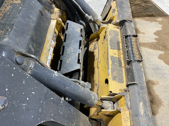 2010 John Deere 320D Skid Steer Loader