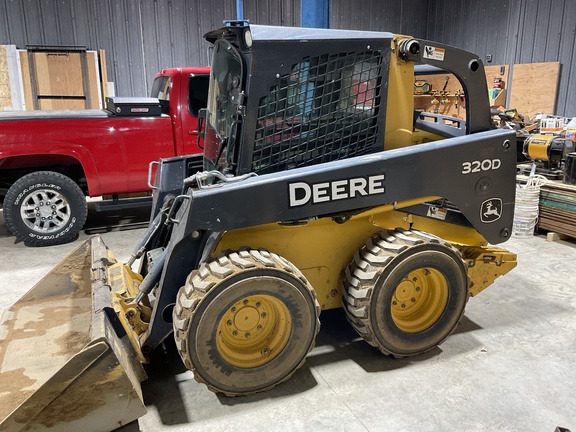 2010 John Deere 320D Skid Steer Loader